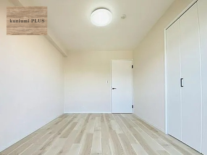 パークプラザ鶴見の洋室