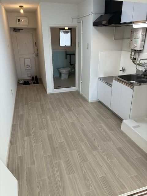 三田向原コーポの玄関