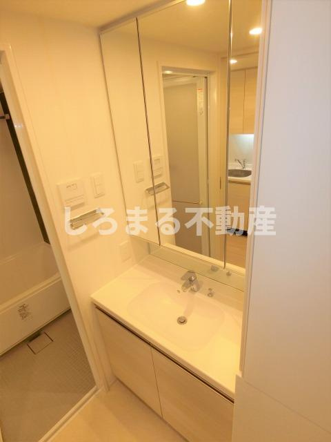 ザ・パークハビオ天満橋の洗面所