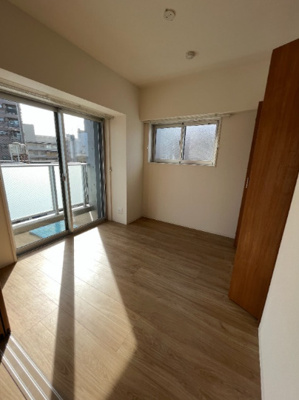 【内装】 | Nine Harvest