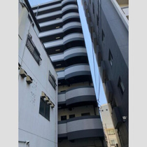 ノアーズアーク桃谷駅前の画像