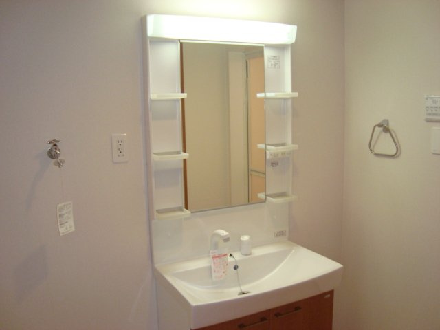 ワースファミリア・ユーの洗面所|洗髪洗面化粧台