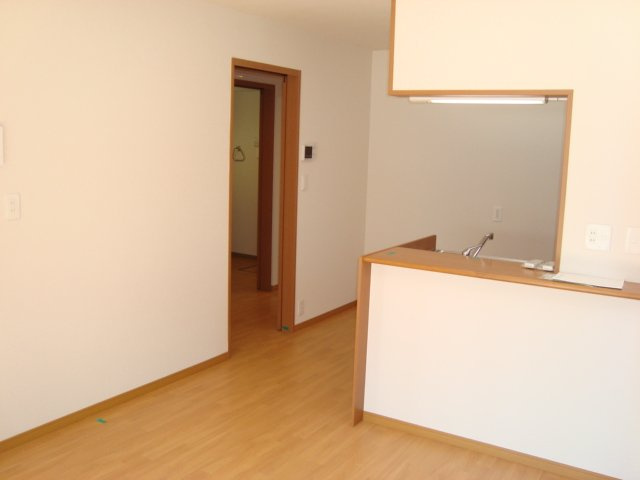 ワースファミリア・ユーの居間・リビング|リビング