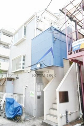 メトリブ三軒茶屋