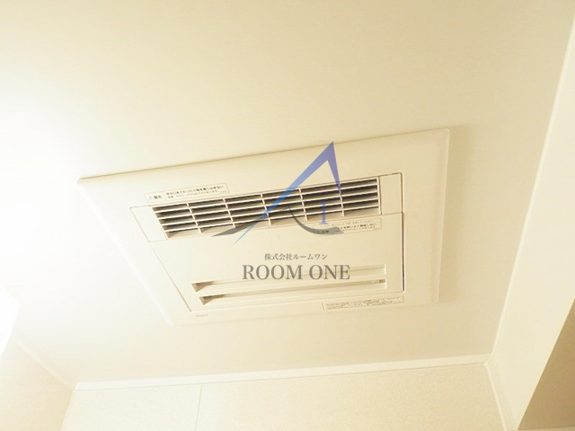 ルーブル川崎中丸子弐番館のその他|浴室乾燥機です。