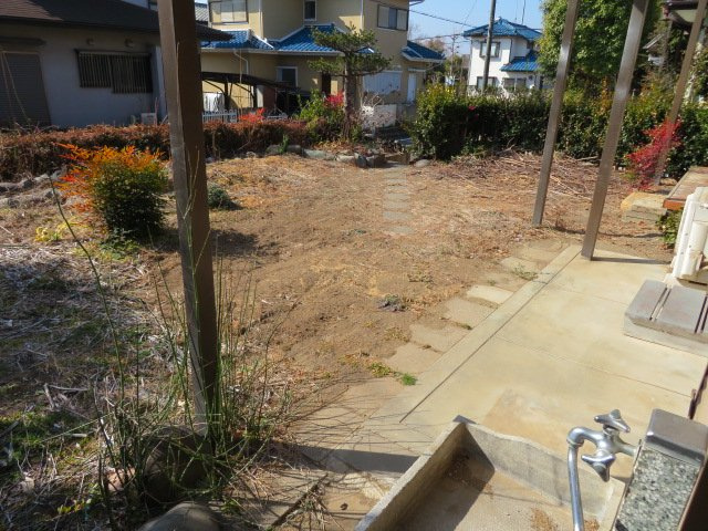 高崎市吉井町南陽台　中古448の庭