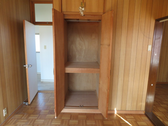 高崎市吉井町南陽台　中古448の収納