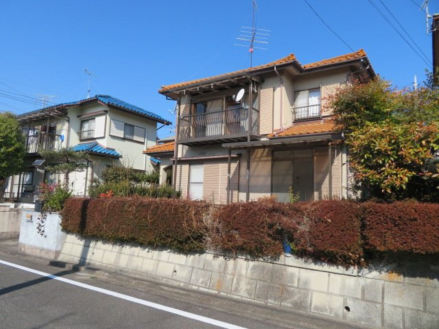 高崎市吉井町南陽台　中古448の前面道路含む現地写真