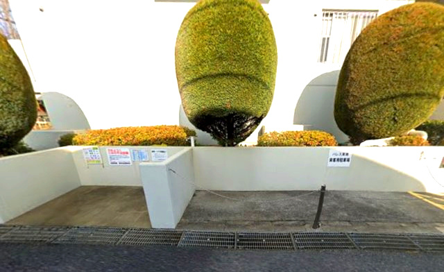 パレス東灘のその他共用部分|来客用駐車場