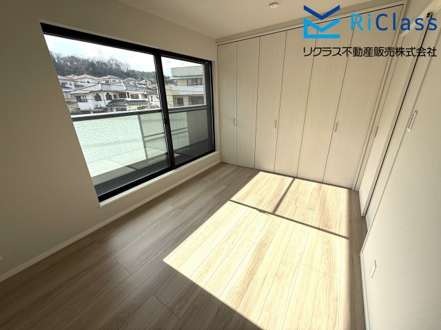 新築戸建　神戸市北区鈴蘭台東町６丁目1の洋室|個人の部屋や寝室として使える洋室です
