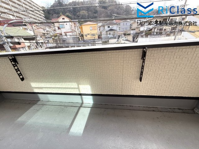 新築戸建　神戸市北区鈴蘭台東町６丁目1のバルコニー|バルコニー付きです