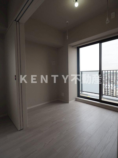 【寝室】 | レジディア蒲田プレイス | 落ち着いた色調の寝室です