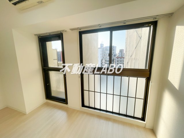 エグゼリエみなと通りのバルコニー