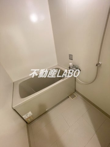 エグゼリエみなと通りの浴室