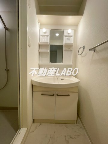 エグゼリエみなと通りの洗面所