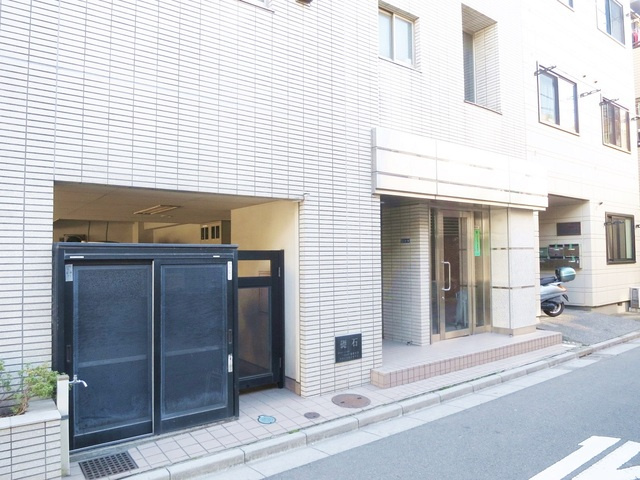 ソレイユトシマのエントランス|エントランス周りの写真になります♪