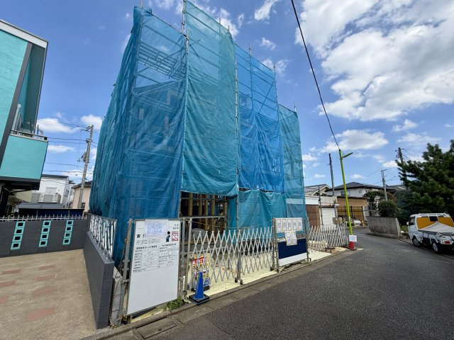 世田谷区桜上水2丁目　広々10ｍ間口×土地36坪超　新築戸建限定1棟の前面道路含む現地写真