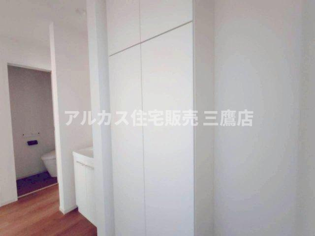 調布市柴崎1丁目 京王線 柴崎駅 新築戸建の玄関