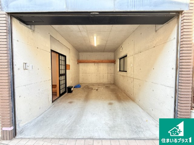 浜口東３丁目　中古戸建の駐車場