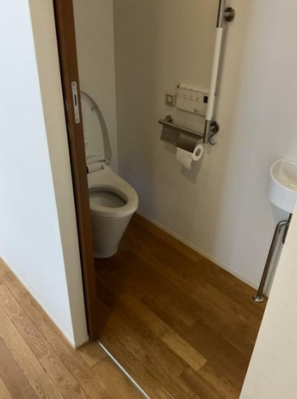 西保木間貸家の玄関|写真は以前のものを使用しています。