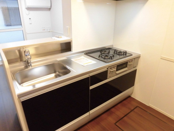 アモリール津福のキッチン|お料理しやすいキッチンです