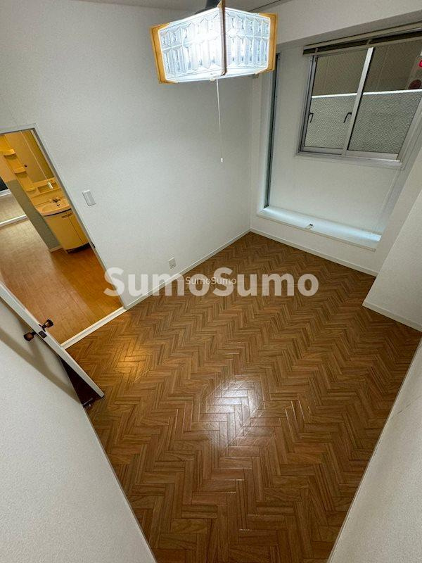 横井第6ビルの寝室|落ち着いて過ごせるお部屋なので、寝室にいかがでしょうか