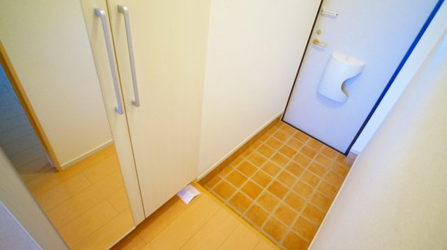 ヴァンクール・アビデの玄関