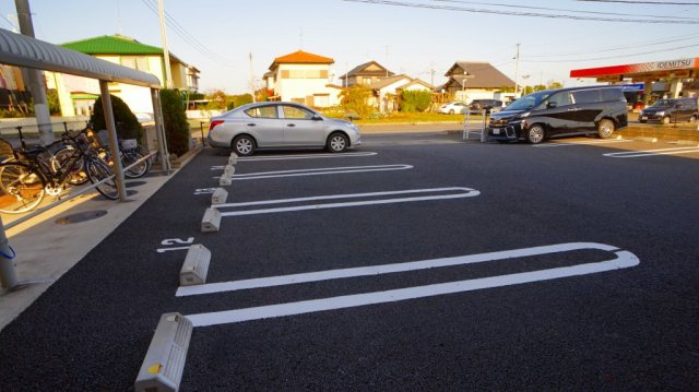 ヴァンクール・アビデの駐車場