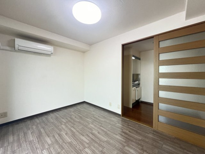 【洋室】 | エムローズ太子橋