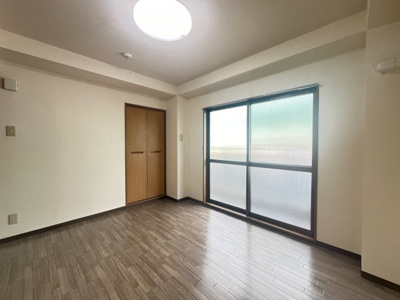 【洋室】 | エムローズ太子橋