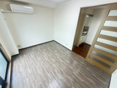 【洋室】 | エムローズ太子橋