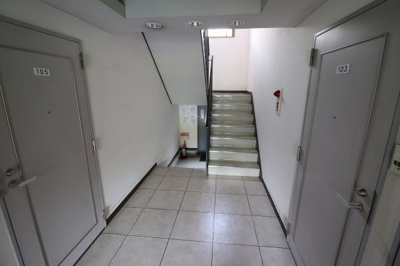 【ロビー】 | エムローズ太子橋