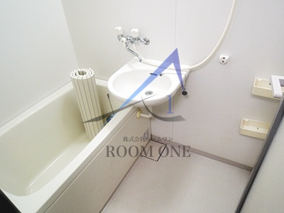 クレスト東池袋の浴室|お風呂です。