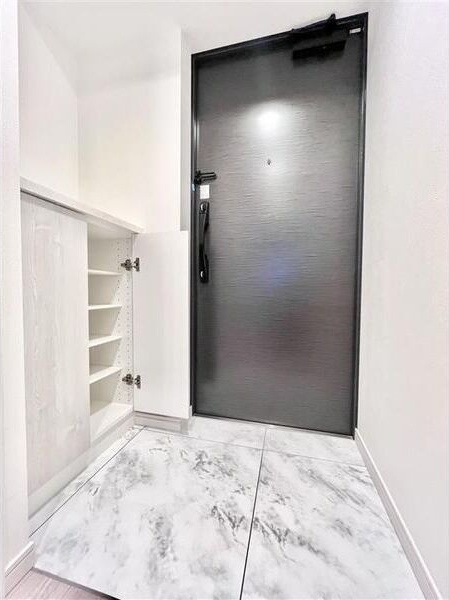 S-RESIDENCE上社南amante(アマンテ)の玄関