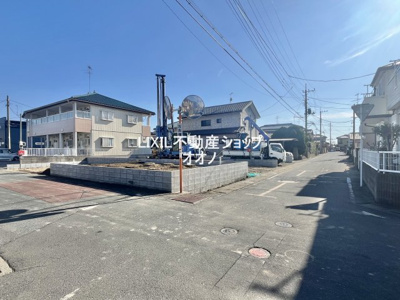 【前面道路含む現地写真】 | 加須市南町　新築戸建　全3棟　1号棟