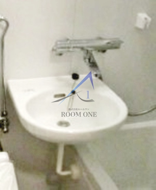 パラシオン浜松町の洗面所|洗面台です。