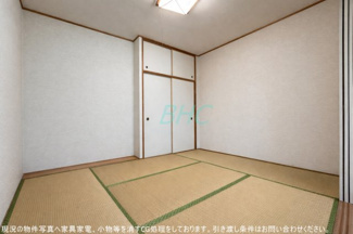 【和室】 | メゾンドール瀬田･公園都市Ⅰ番館 | お子様の遊び室から客間としてまで、多様なシーンに対応できます。