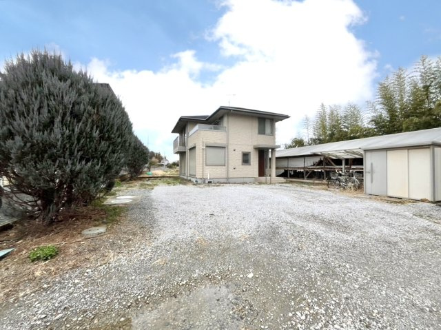 【中古戸建】本庄市北堀の外観|■外観|シンプルで洗練されたデザインは住まう人の色に染まり、個性を映し出します♪本日見学可能(*＾＾*)