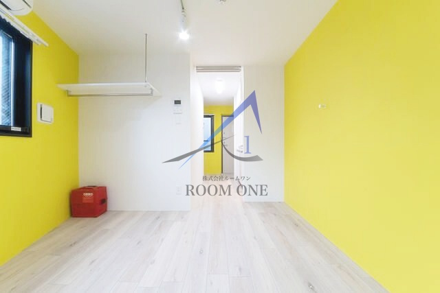 Luna Crescente Gakugeidaigakuの居間・リビング|洋室のお部屋です。