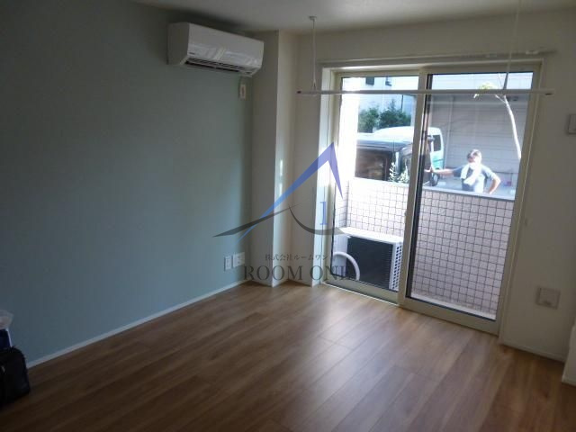 ブラン目黒本町の居間・リビング|洋室のお部屋です。