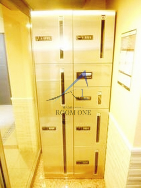 クレア白金高輪のその他共用部分|宅配ボックスです。