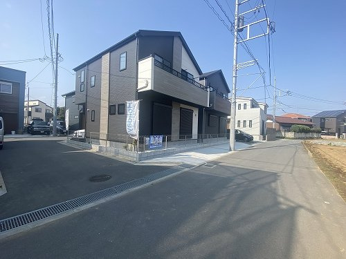 【前面道路含む現地写真】 | 【仲介手数料０円】茅ヶ崎市今宿4期　新築一戸建て　全2棟 | 茅ヶ崎市今宿4期　新築一戸建て　全2棟