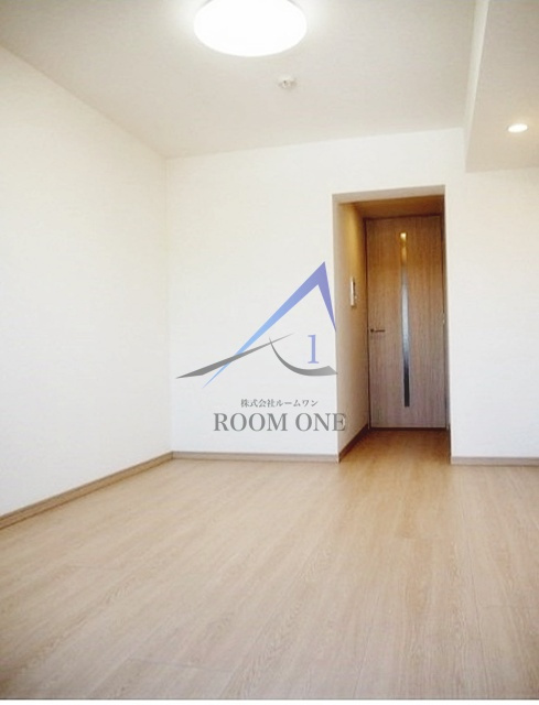 ルーブル三軒茶屋伍番館の寝室|寝室です。