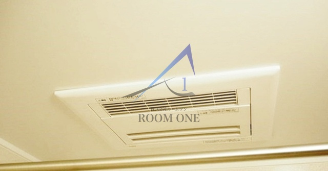 ルーブル三軒茶屋伍番館の設備|浴室乾燥機です。