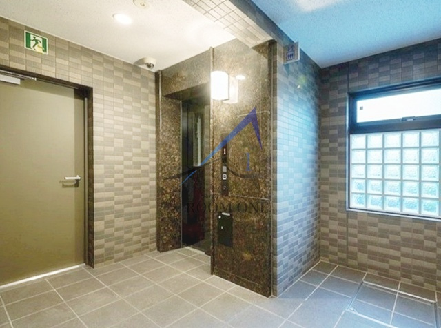 ルーブル三軒茶屋伍番館