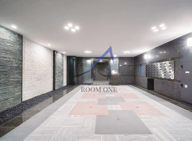 ルーブル三軒茶屋伍番館