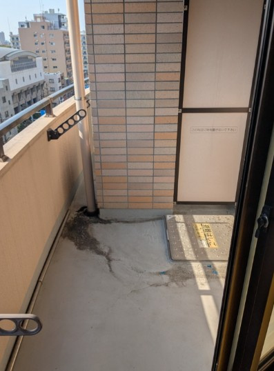 文京ツインタワーのバルコニー