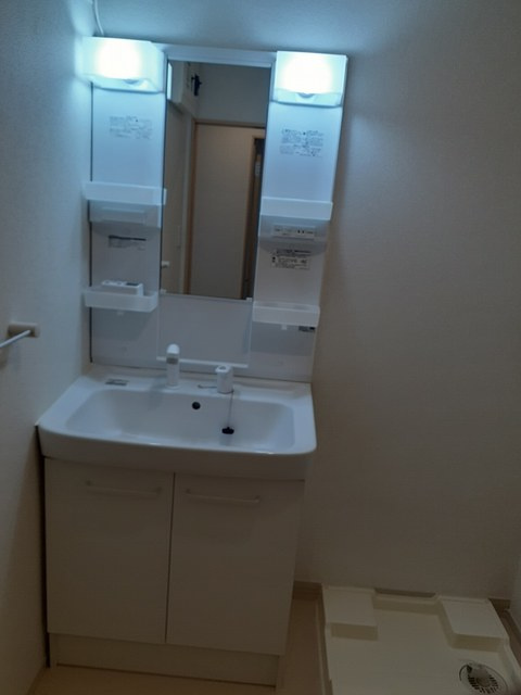 コンセェクアット　Bの洗面所