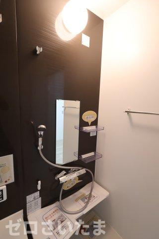 《仲介手数料無料》和光市新倉４丁目1-6新築一戸建てフィット エーの浴室