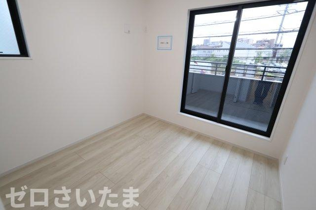 《仲介手数料無料》和光市新倉４丁目1-6新築一戸建てフィット エーの洋室|2階 5.2帖